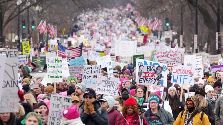 thousands protest trump inauguration