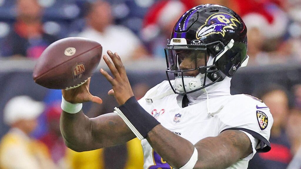 usatsi lamar jackson ravens pregame